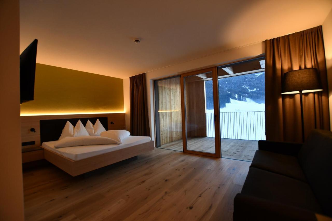 Hotel Tyrol Planca di Sopra Exterior foto