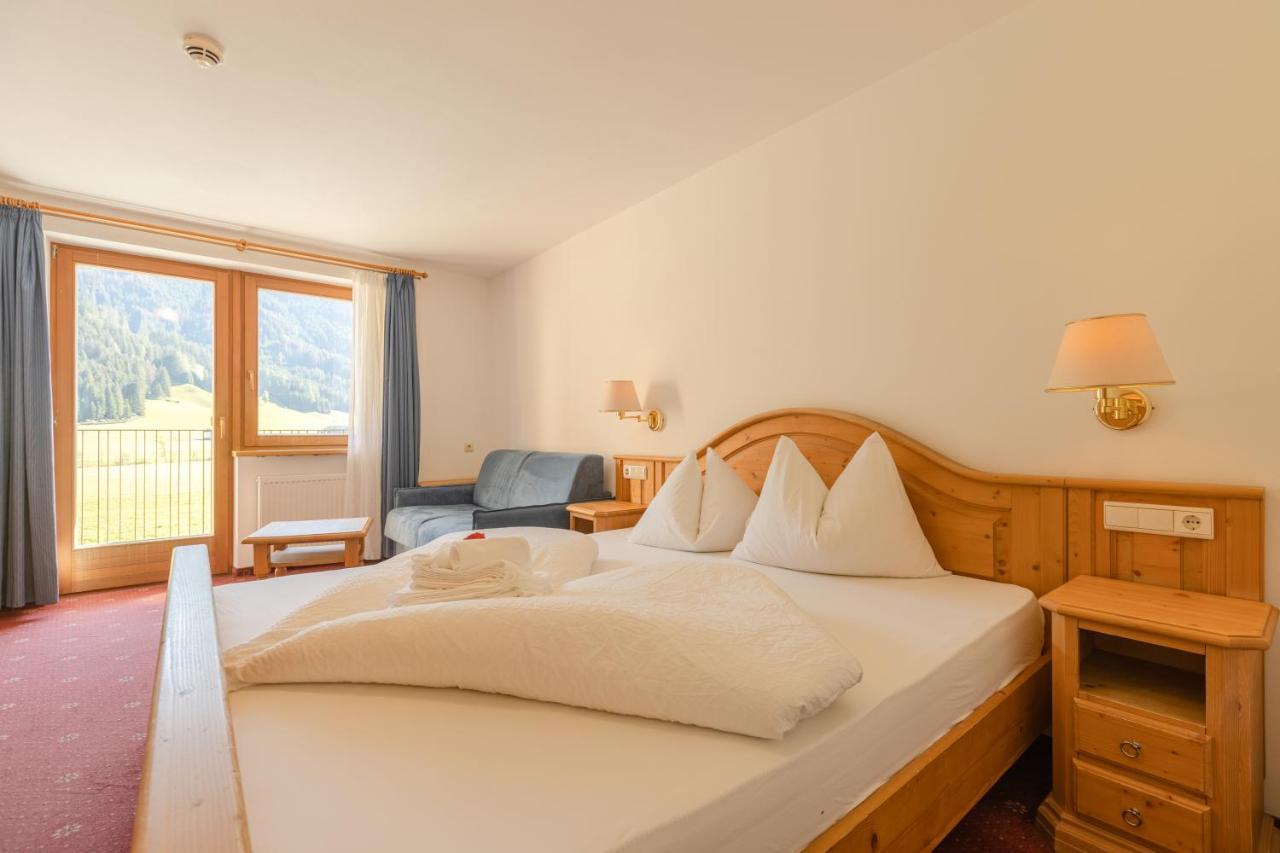Hotel Tyrol Planca di Sopra Exterior foto